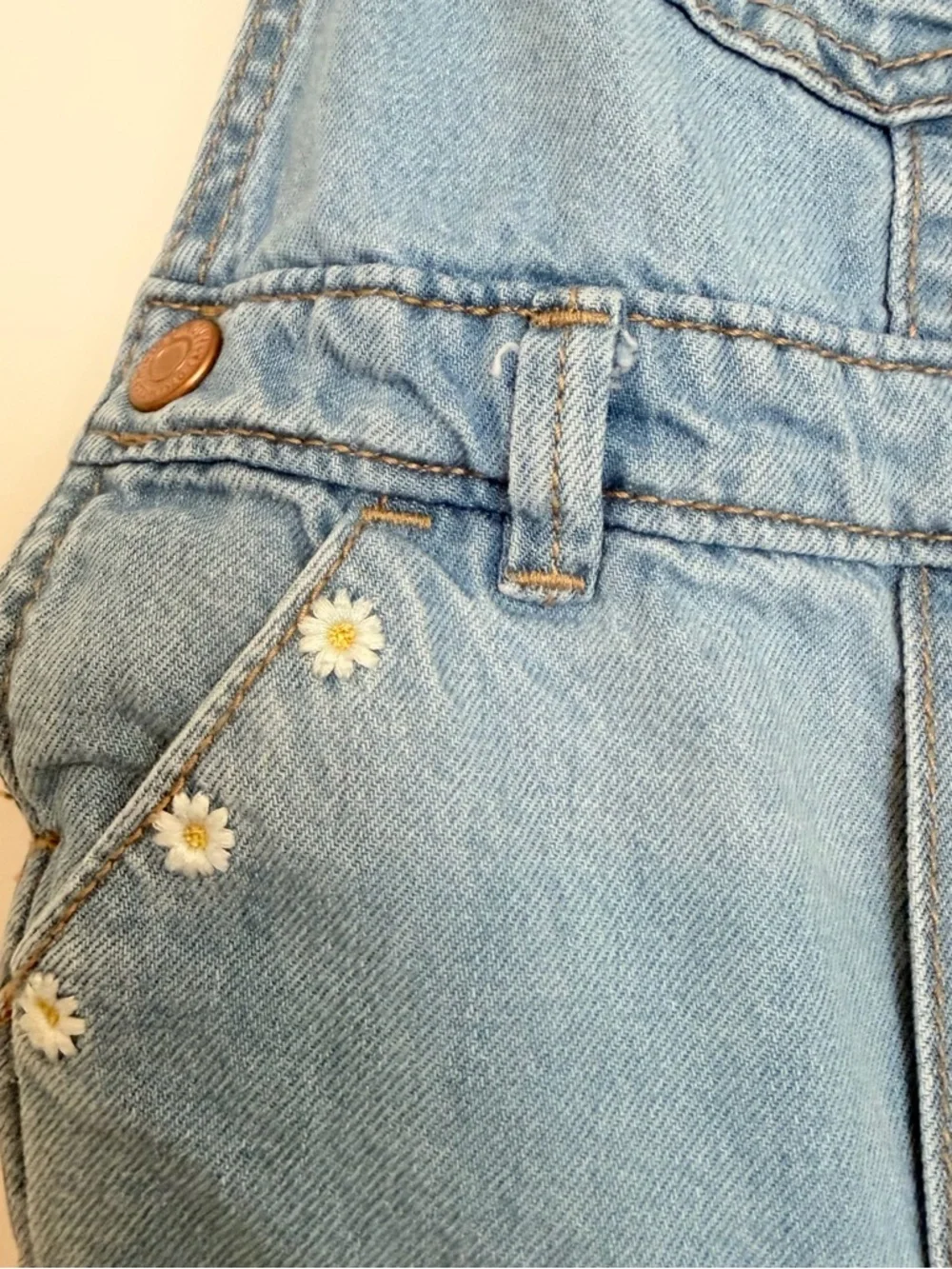 Old Navy Light Blue Denim Overalls with‎ Daisy Embroidery